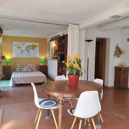 Charming Stone Villa With Pool & Garden Montaren-et-Saint-Mediers Екстер'єр фото